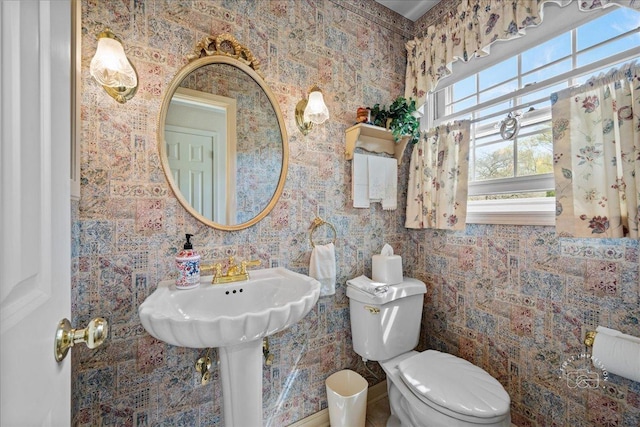 1228 N W St, Naperville, IL 60563 - bathroom featuring toilet