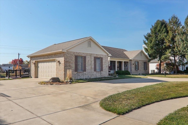 15 Smokey Ct, Bloomington, IL 61704 - photo 2
