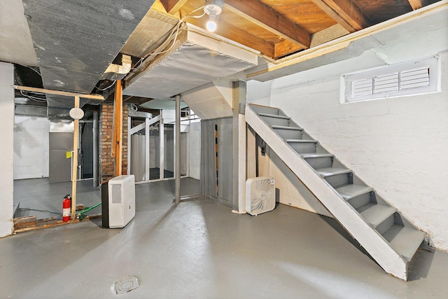 218 Mason Ct, Sycamore, IL 60178 - below grade area with stairway