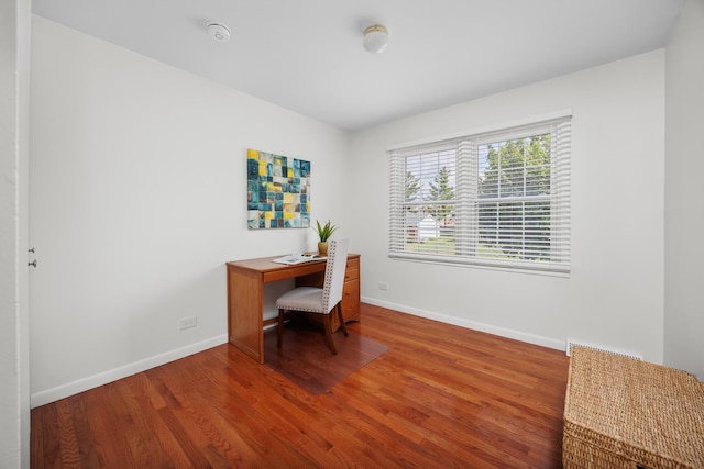 1558 Oregon Trl, Elk Grove Village, IL 60007 - office space featuring wood finished floors and baseboards