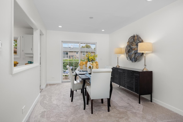1558 Oregon Trl, Elk Grove Village, IL 60007 - dining space featuring carpet flooring and recessed lighting
