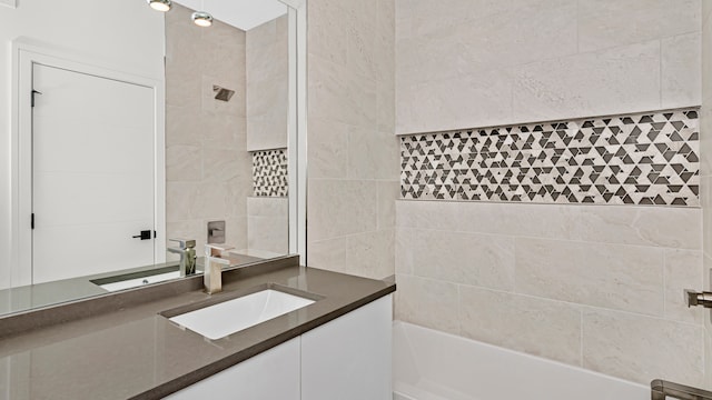 336 E Pershing Rd, Chicago, IL 60653 - full bath featuring vanity and tub / shower combination