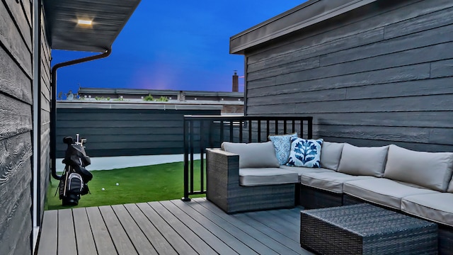 336 E Pershing Rd, Chicago, IL 60653 - wooden terrace with outdoor lounge area