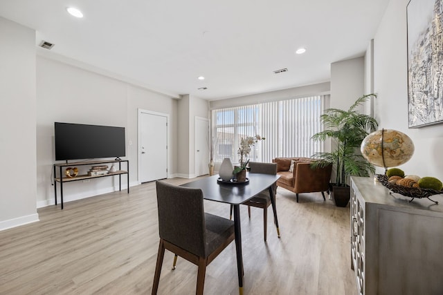 3130 W Walton St Unit 1, Chicago, IL 60622 - dining space with light wood-style floors and recessed lighting