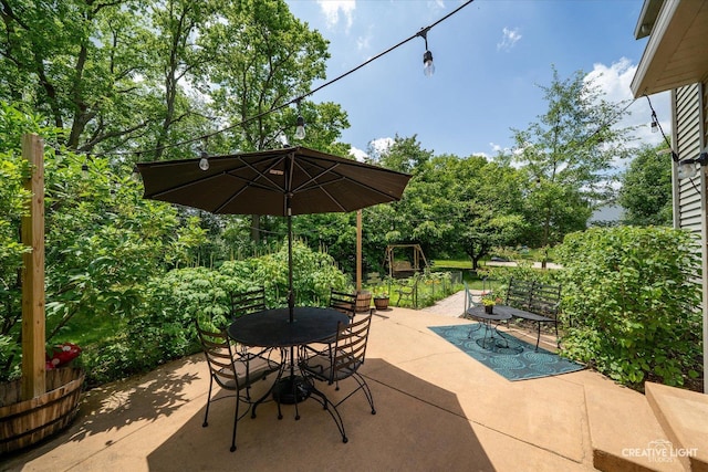 3402 Hoffman St, Plano, IL 60545 - view of patio / terrace with outdoor dining area