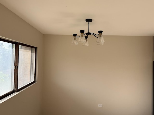 18550 Torrence Ave Unit 25, Lansing, IL 60438 - detailed view of a chandelier
