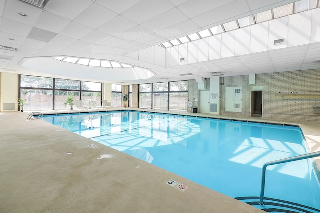 110 W Butterfield Rd Unit 503S, Elmhurst, IL 60126 - view of indoor community pool