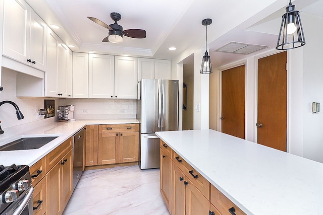 110 W Butterfield Rd Unit 503S, Elmhurst, IL 60126 - kitchen with appliances with stainless steel finishes, light countertops, tasteful backsplash, ceiling fan, and recessed lighting