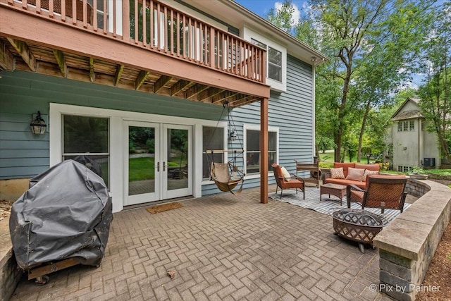 6407 Kingsbridge Dr, Cary, IL 60013 - patio / terrace with an outdoor living space with a fire pit, french doors, and a patio area