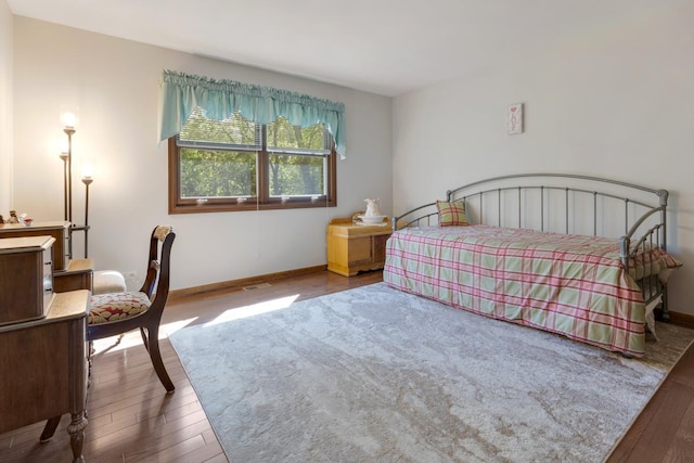 21326 N Elder Ct, Kildeer, IL 60047 - bedroom with hardwood / wood-style floors