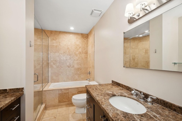 70 E 18th St Unit 4E, Chicago, IL 60616 - full bathroom featuring a tile shower, vanity, tiled bath, tile patterned flooring, and recessed lighting