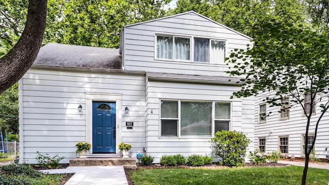 805 S Anderson St, Urbana, IL 61801 - view of front facade with a shingled roof