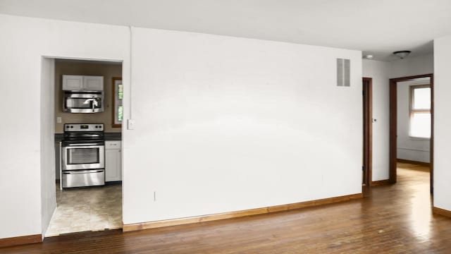 1704 W Kirby Ave, Champaign, IL 61821 - photo 8