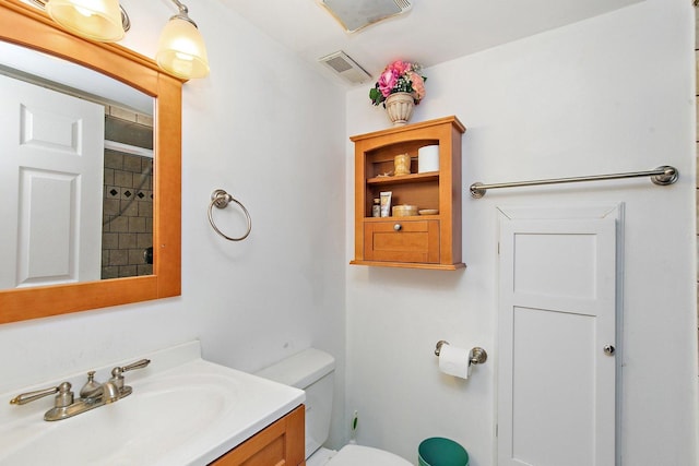 1531 Cumberland Pkwy, Algonquin, IL 60102 - full bath featuring vanity and a shower