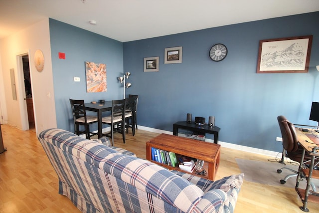 565 W Quincy St Unit 912, Chicago, IL 60661 - living room featuring wood finished floors and an office area