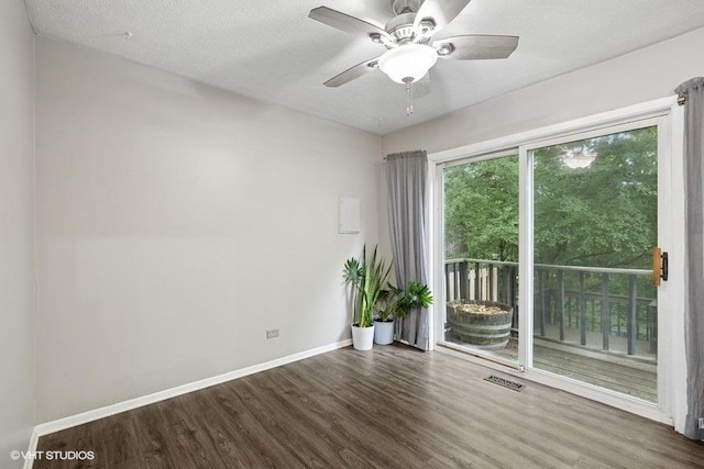 82 Hickory Ln, Cary, IL 60013 - spare room with wood finished floors and ceiling fan