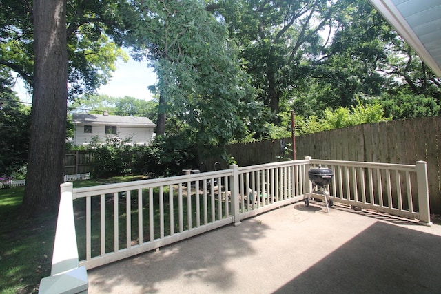 328 Dwight Ave, Joliet, IL 60436 - view of patio