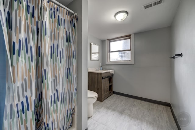 3917 Jonathan Simpson Dr, Joliet, IL 60431 - full bath featuring vanity and a shower with curtain