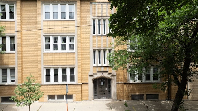 4006 W Wellington Ave Unit 3, Chicago, IL 60641 - view of building exterior