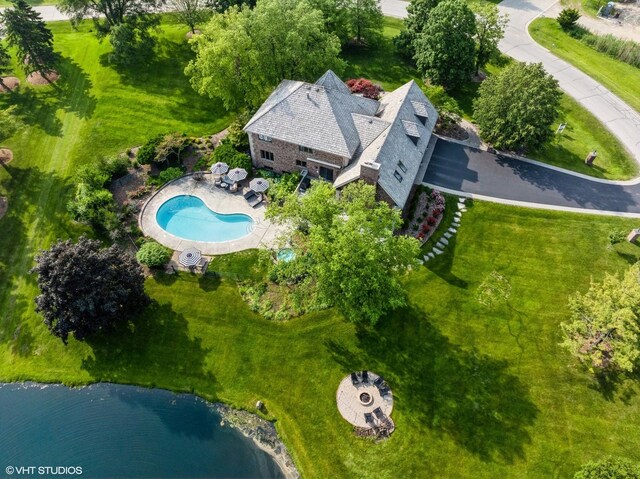 22902 W Lochanora Dr, Hawthorn Woods, IL 60047 - view of subject property with a pool
