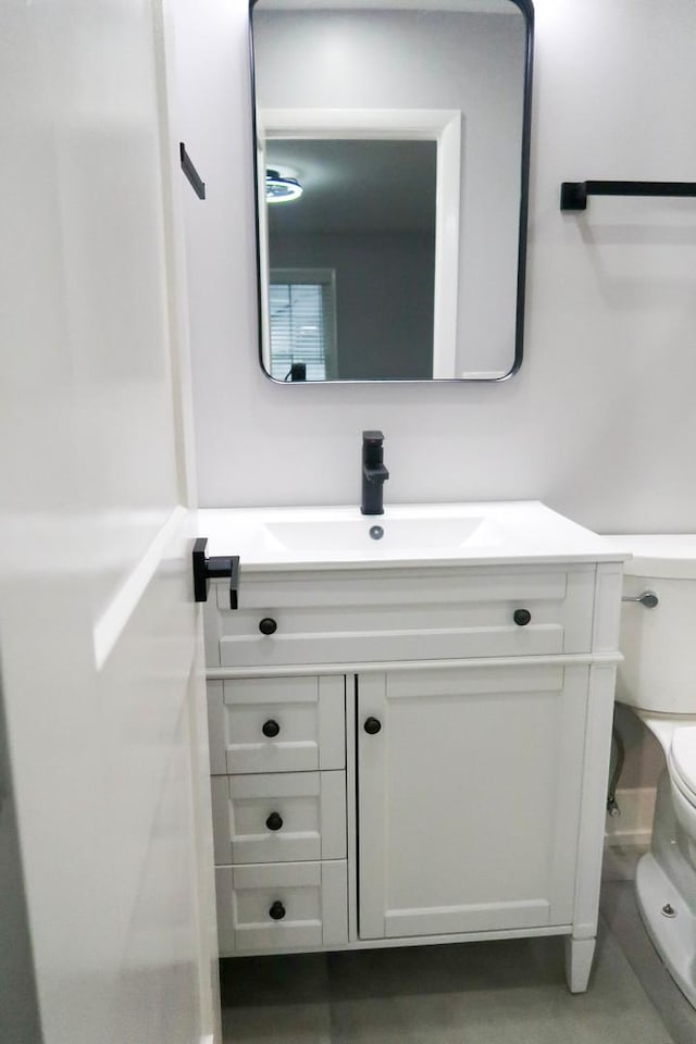 369 Ferndale Ct Unit B1, Schaumburg, IL 60193 - bathroom featuring toilet and vanity