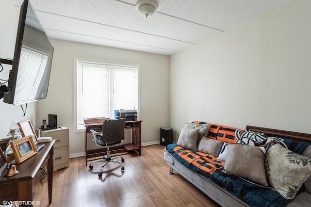 390 S Western Ave Unit 512, Des Plaines, IL 60016 - office area featuring light wood finished floors and baseboards