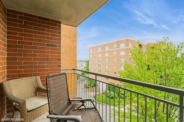 390 S Western Ave Unit 512, Des Plaines, IL 60016 - view of balcony