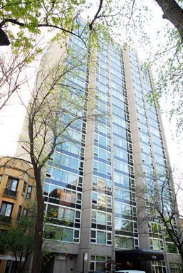 2728 N Hampden Ct Unit 404, Chicago, IL 60614 - photo 1