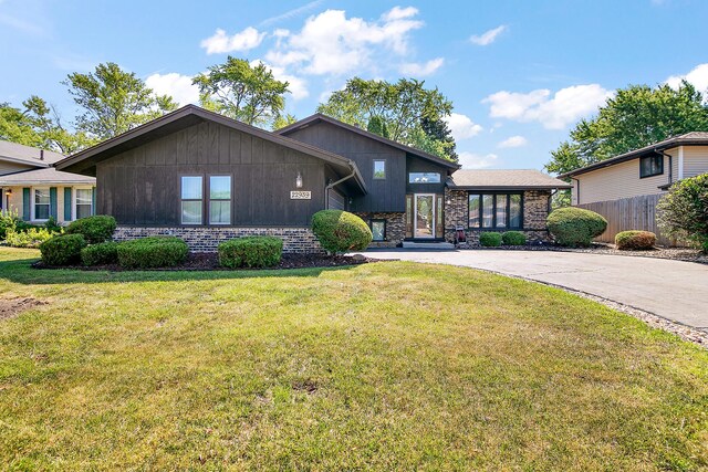 22939 E Dr, Richton Park, IL 60471 - photo 1
