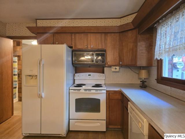 707 Country Ln, Carthage, IL 62321 - photo 5