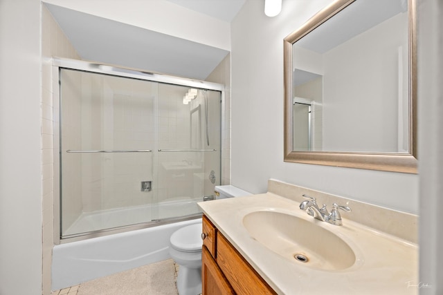 6730 Revere Rd, Downers Grove, IL 60516 - full bath with vanity and bath / shower combo with glass door