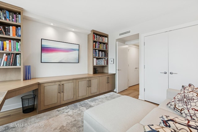 132 E Delaware Pl Unit 5101, Chicago, IL 60611 - living area featuring light wood-style floors, an office area, and recessed lighting