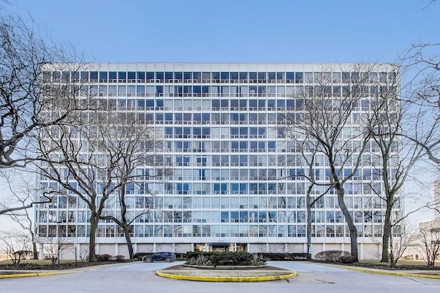 601 E 32nd St Unit 907, Chicago, IL 60616 - view of apartment building / complex