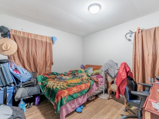 721 Lacy Ave, Streamwood, IL 60107 - bedroom with wood finished floors and a desk