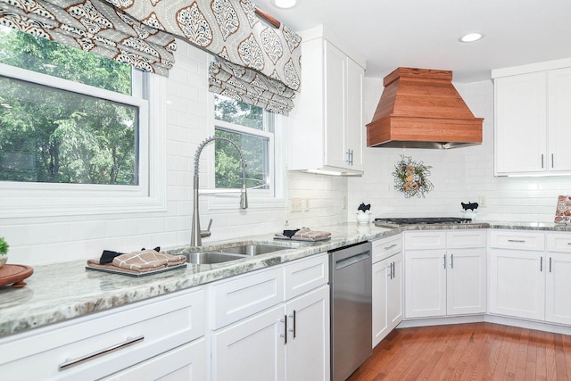 3 Laurel Ct, Galena, IL 61036 - kitchen with premium range hood, stainless steel appliances, white cabinetry, decorative backsplash, and recessed lighting