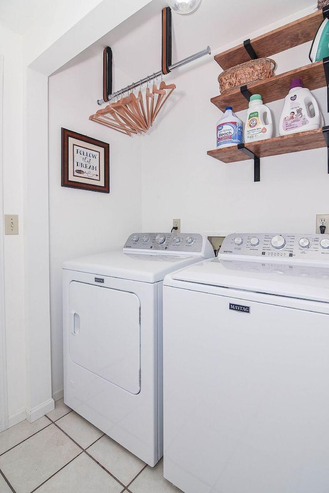 3 Laurel Ct, Galena, IL 61036 - washroom featuring independent washer and dryer and light tile patterned floors