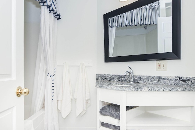 3 Laurel Ct, Galena, IL 61036 - bathroom featuring shower / bath combo and vanity