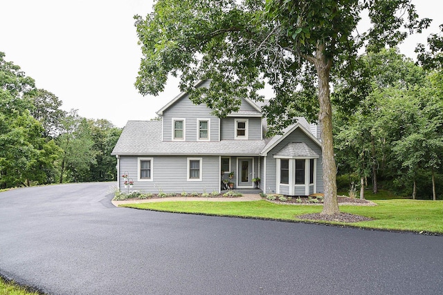 3 Laurel Ct, Galena, IL 61036 - view of front of home featuring a front yard and view of wooded area
