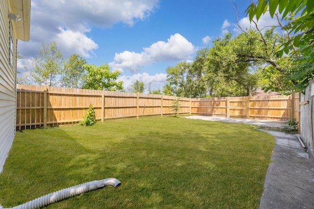 352 W 106th Pl, Chicago, IL 60628 - view of fenced backyard