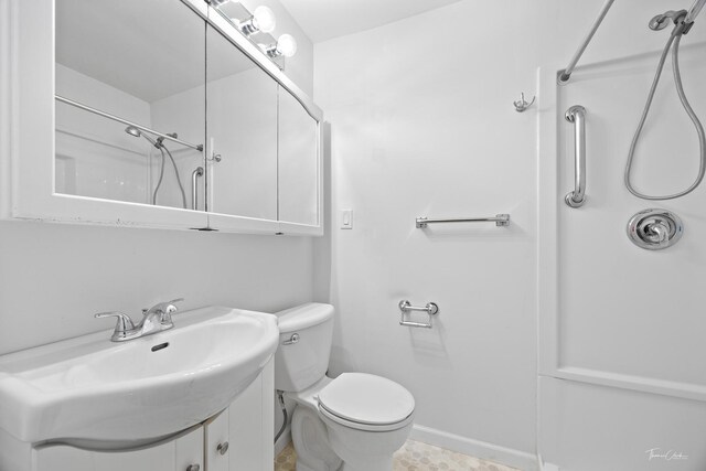 325 Douglas St, Oswego, IL 60543 - bathroom featuring a shower and vanity