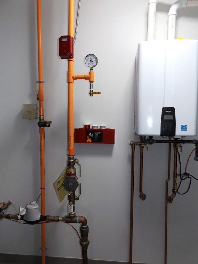 7137 S 87th Ave S, Justice, IL 60458 - utilities featuring water heater