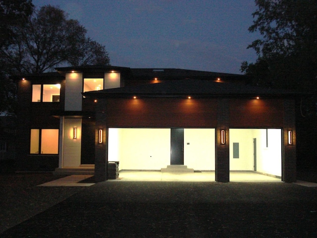 7137 S 87th Ave S, Justice, IL 60458 - view of back of house at night