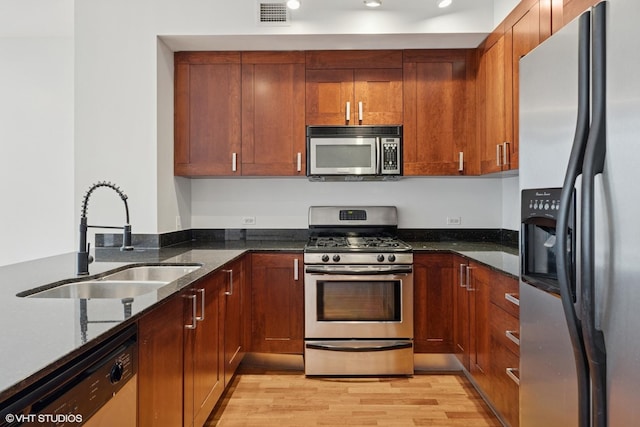 744 N Clark St Unit 1004, Chicago, IL 60654 - photo 3