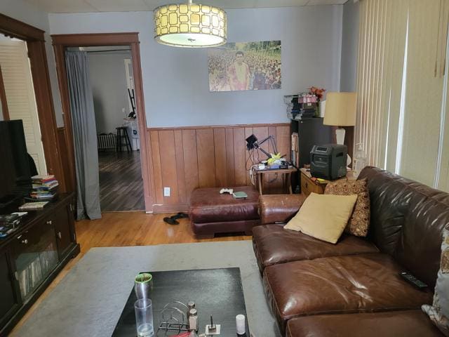 7125 S Cornell Ave, Chicago, IL 60649 - photo 17