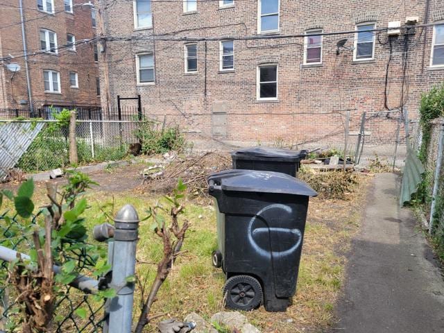 7125 S Cornell Ave, Chicago, IL 60649 - photo 30
