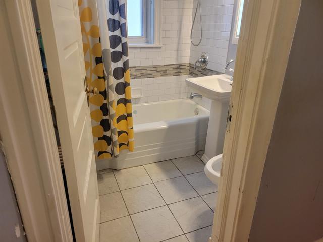 7125 S Cornell Ave, Chicago, IL 60649 - photo 9