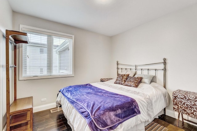 9810 N Lauren Ln, Niles, IL 60714 - bedroom featuring wood finished floors