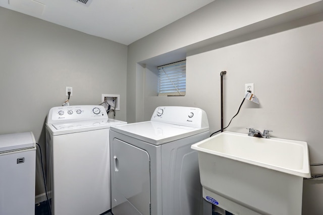 9810 N Lauren Ln, Niles, IL 60714 - laundry area featuring washing machine and dryer