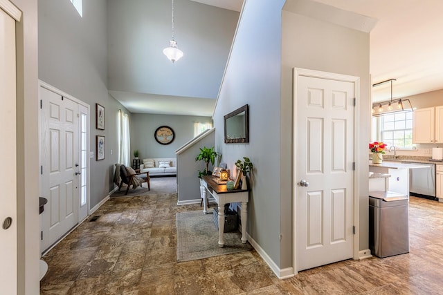 502 Allegheny St, Joliet, IL 60431 - entryway featuring a towering ceiling and stone finish flooring