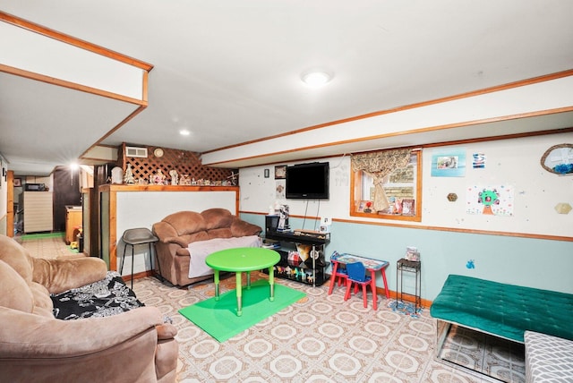 4624 W Montana St, Chicago, IL 60639 - living room featuring baseboards and a bar